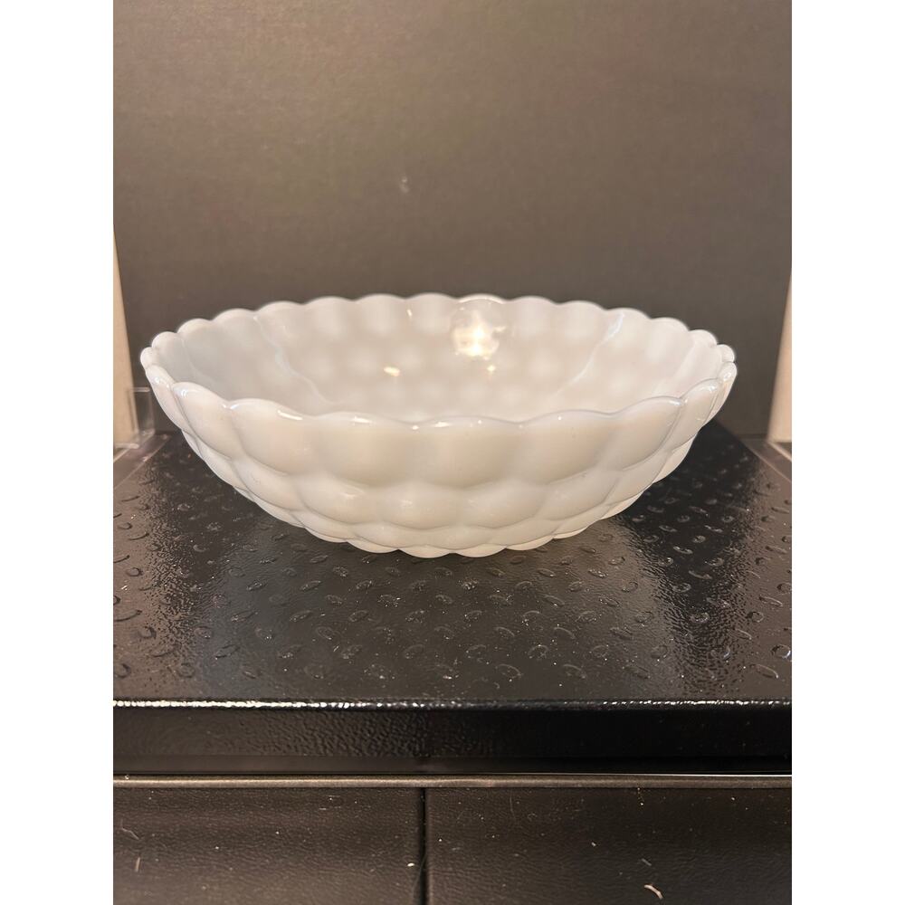 vintage Anchor Hocking white milk glass bowl